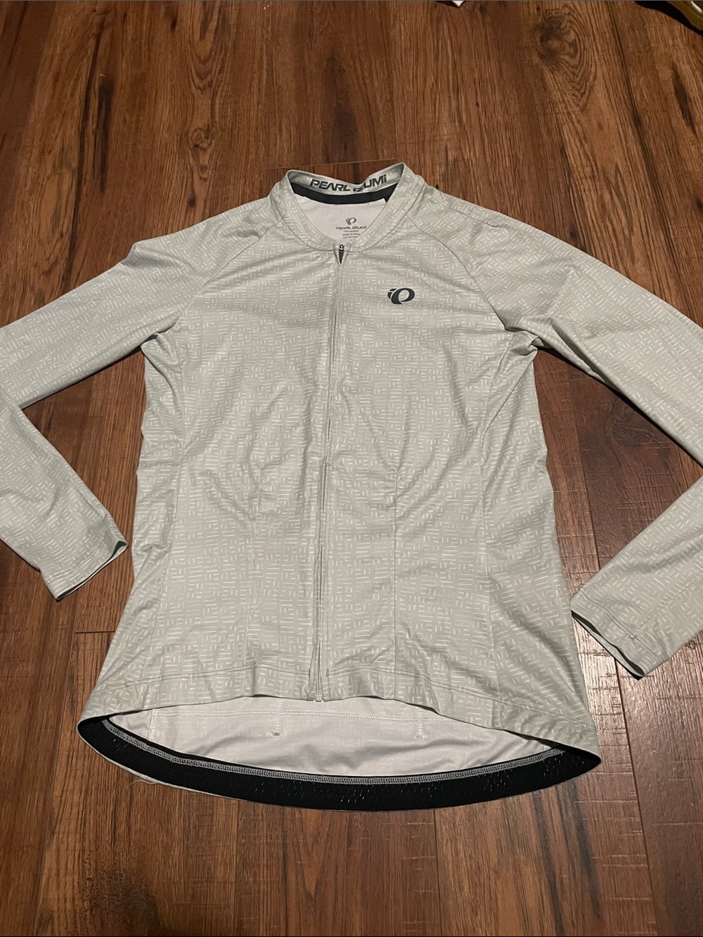 Pearl Izumi Attack Long Sleeve CyclingJersey "Cloud Grey Stamp” Pattern